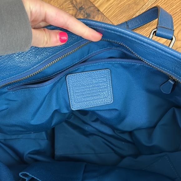 Coach Mickie Blue Leather Tote Bag from smoke free home! - Picture 4 of 6